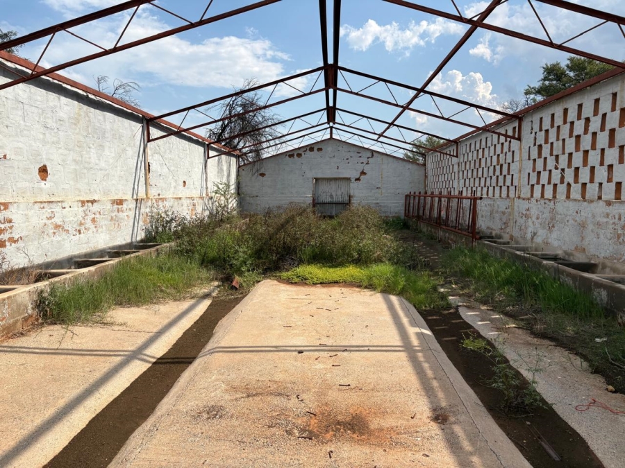 Commercial Property for Sale in Christiana Rural North West